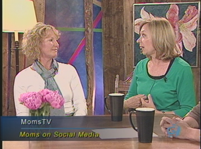 MomsTV - 'Moms on Social Media' with Charla Belinski, Janine Cuthbertson, Joanne Stern and Lori Mueller
